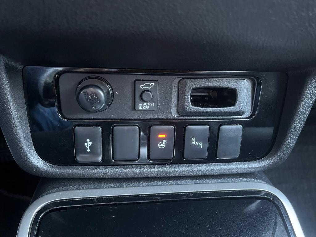 Mitsubishi Outlander 2.4 phev intense+|trekhaak|schuif-/kanteldak|rijklaar