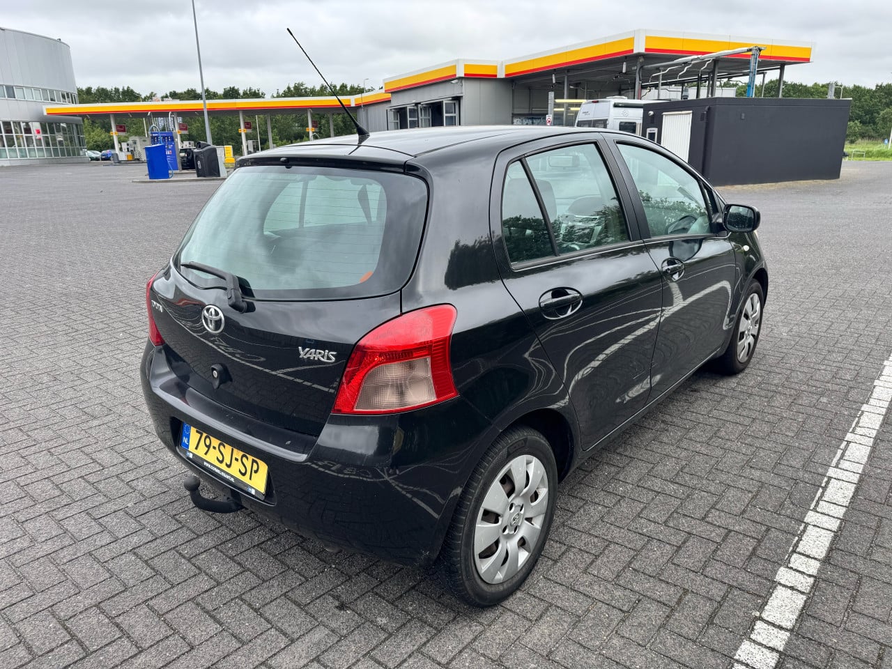 Toyota Yaris 1.3 16V Vvt-i 5DR 2006 Zwart