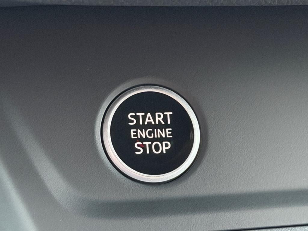 Audi Q3 sportback 35 tfsi 150pk s-tronic s-line | standkachel | black style