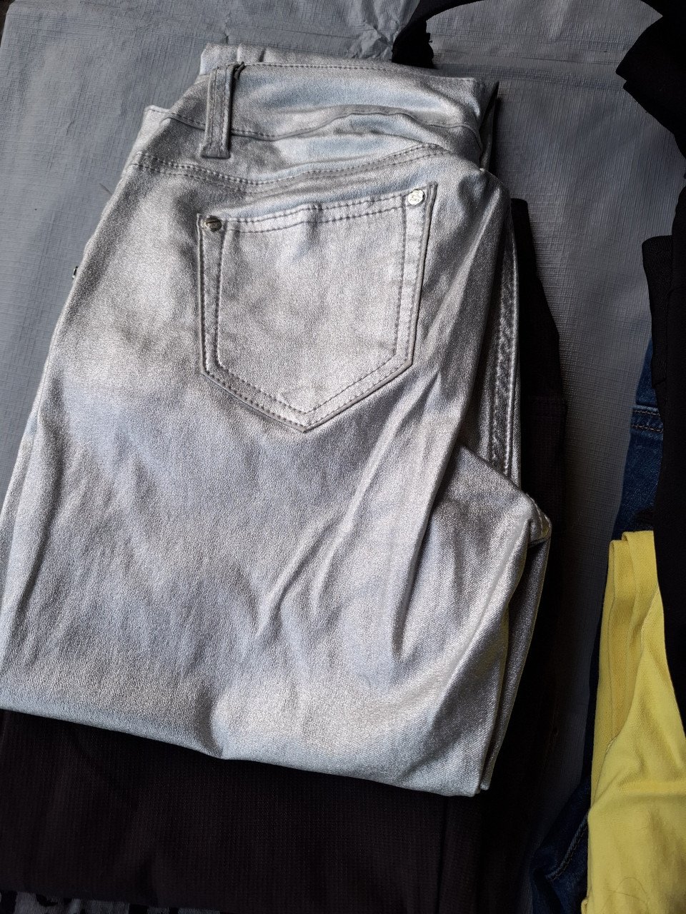 19 broeken maat 170 /XS / 27