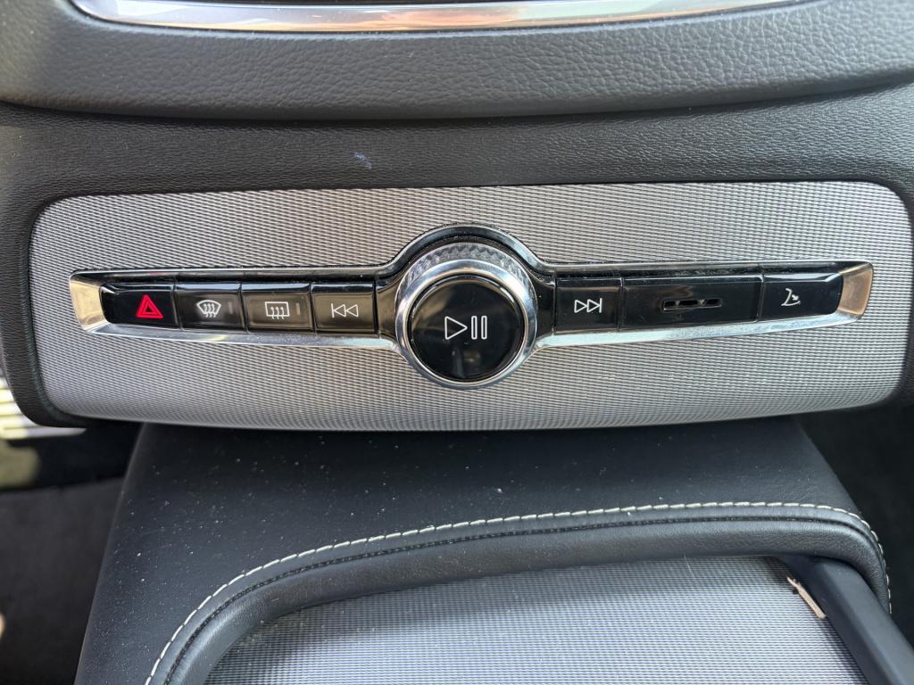 Volvo XC90 2.0 t8 twin engine awd inscription intro edition