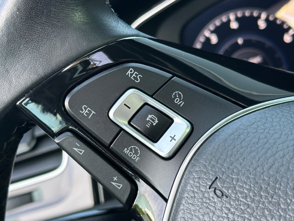 Volkswagen Golf 1.5 tsi 150pk dsg highline | panoramadak | virtual cockpit 