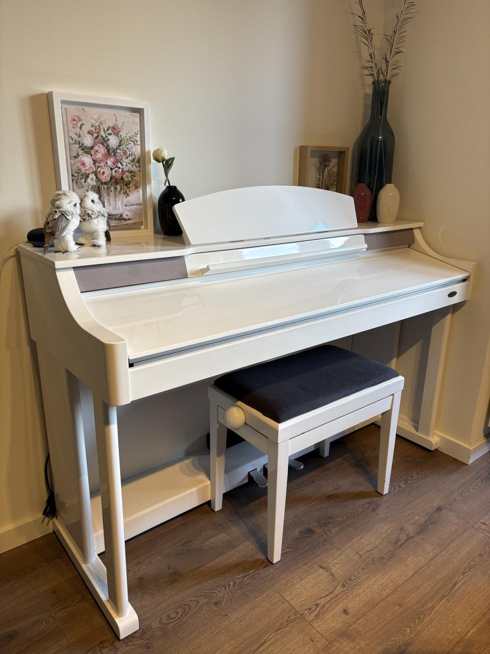 Classic Cantabile DP-60 digitale piano in hoogglans wit