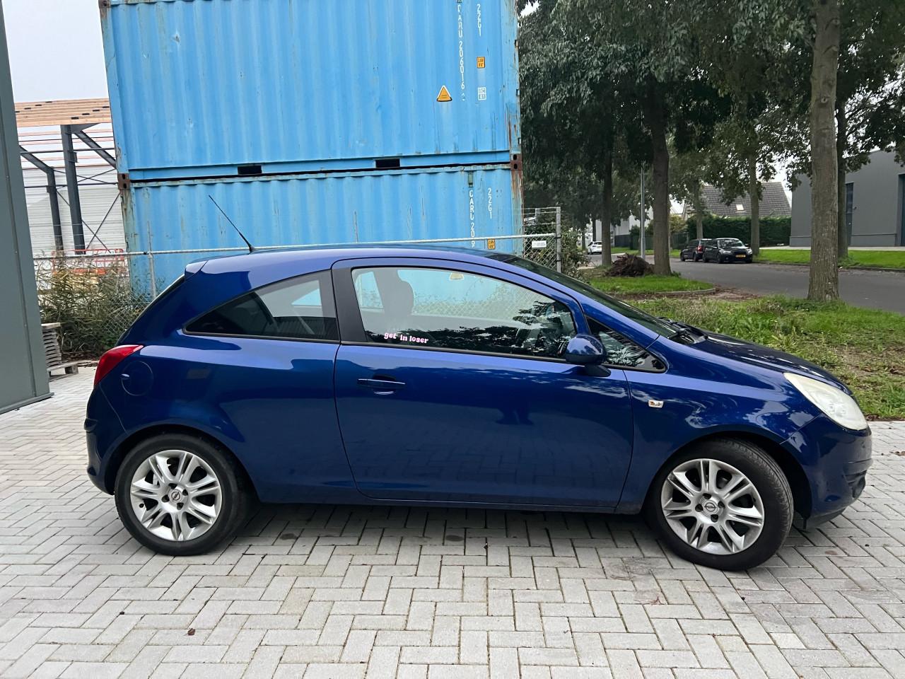 Opel Corsa 1.4-16V Edition 137.426KM