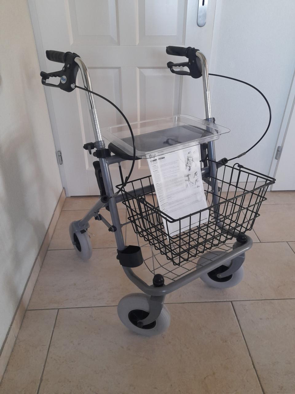 Rollator (in goede nette staat)