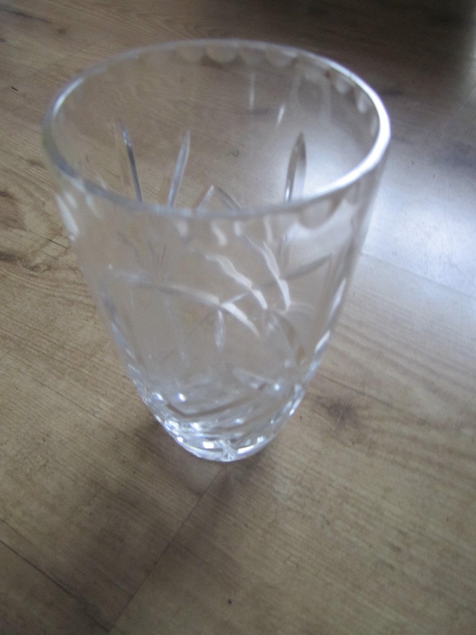 Kristallen Vaas H= 18 ø10,5  cm.