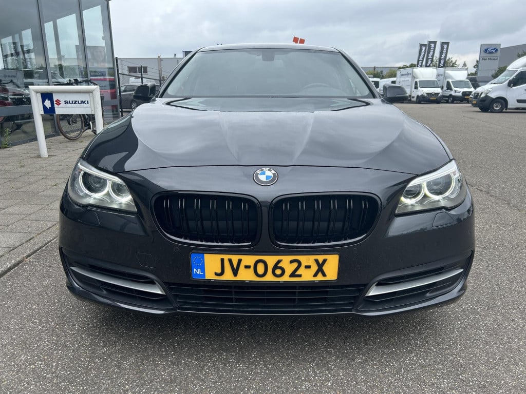 BMW 5 Serie 520i executive sportline|automaat|orgineel nl geleverd