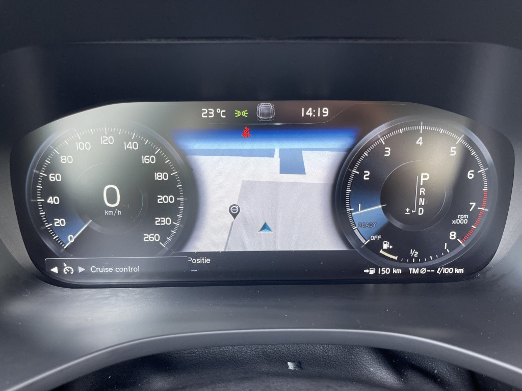 Volvo XC60 t5 254pk momentum | leder| keyless| navi| elek.koffer| led| car