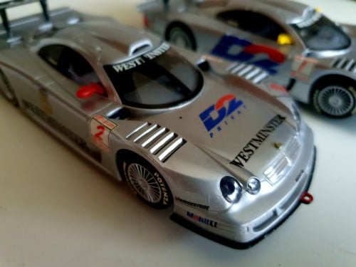 Scalextric Le Mans 24hr racebaan met 2x Mercedes CLK GT1