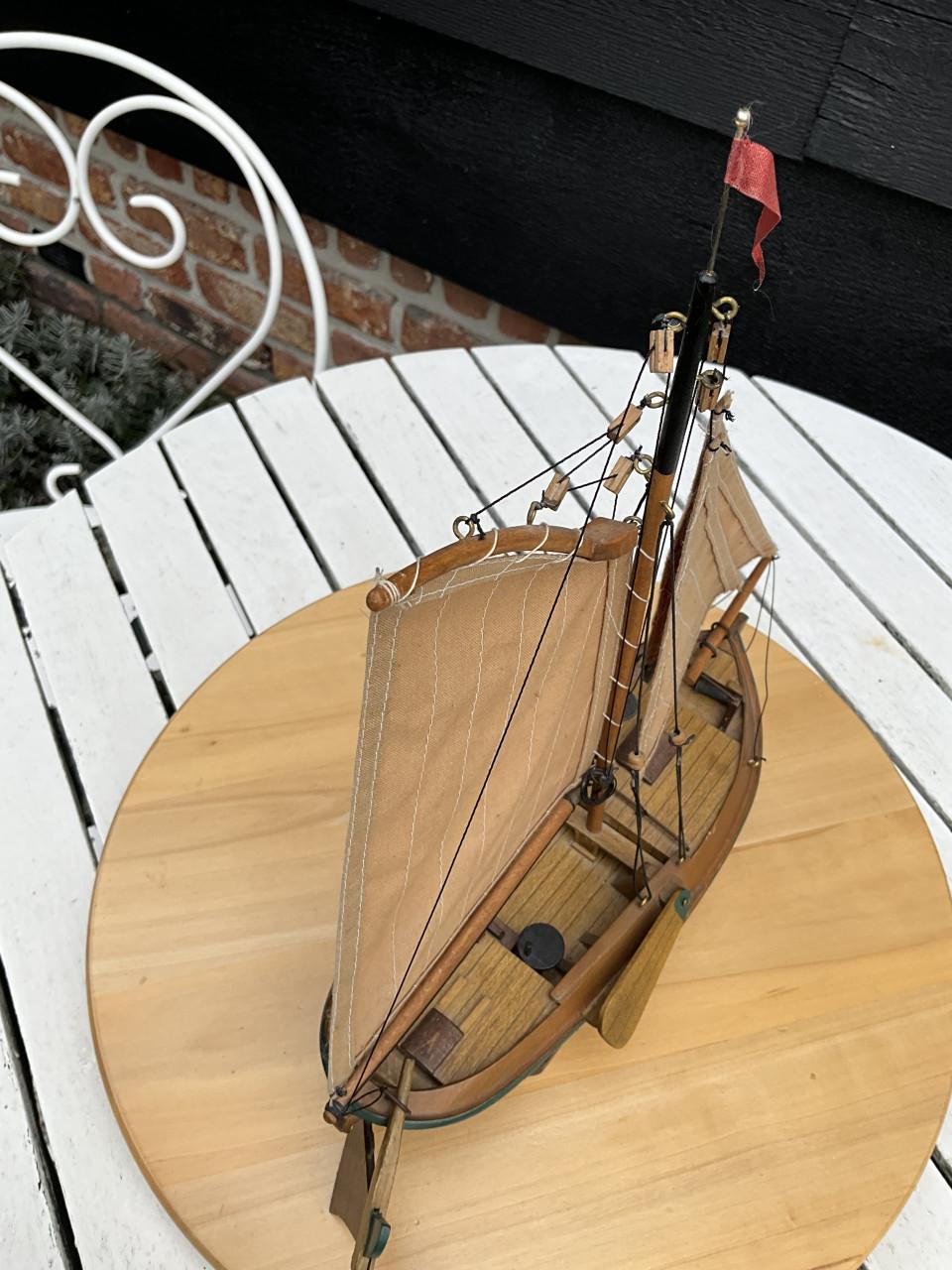 Model Hoogaarsbootje