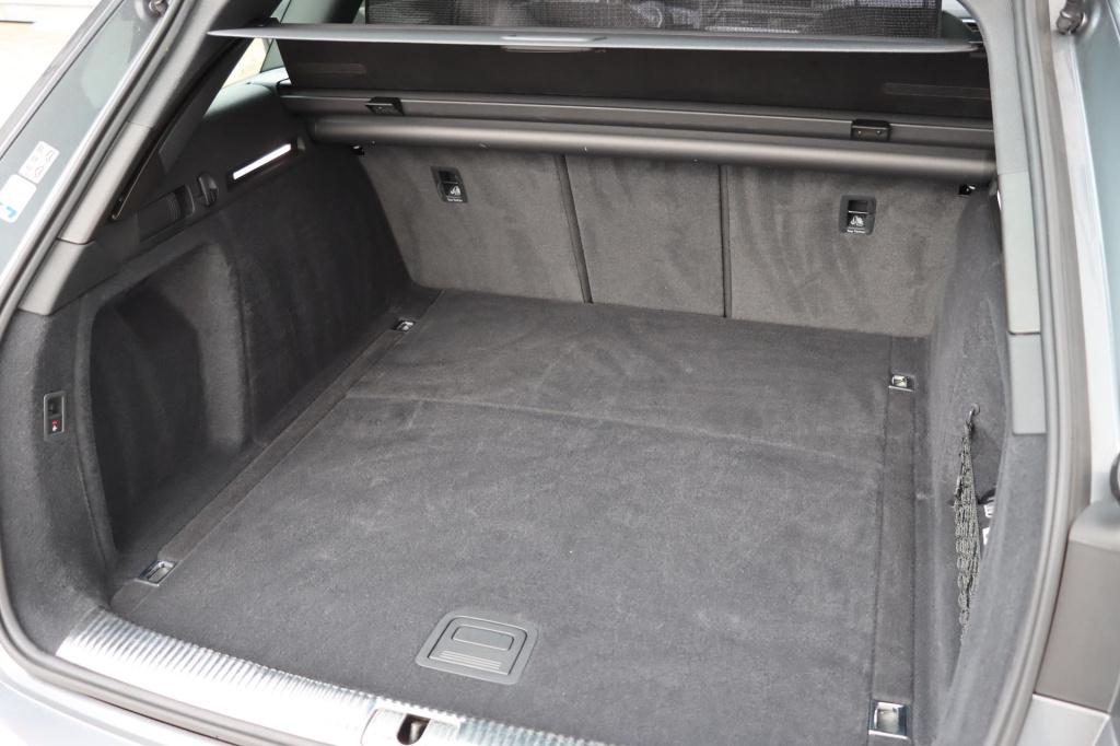 Audi A4 allroad quattro 2.0 tfsi mhev edition