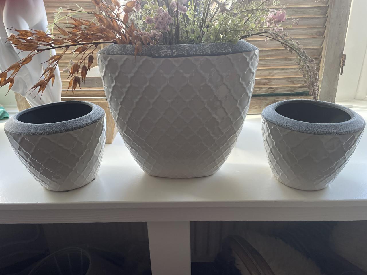 3 mooie sjieke bloempotten