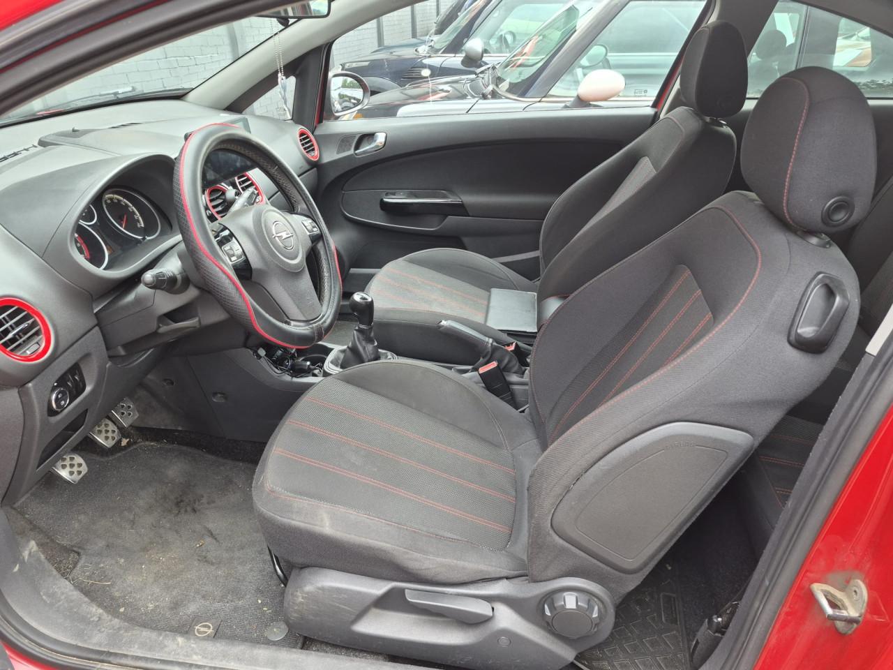 Opel Corsa D 1.4-16V Twinport  Apk 11-12-2026