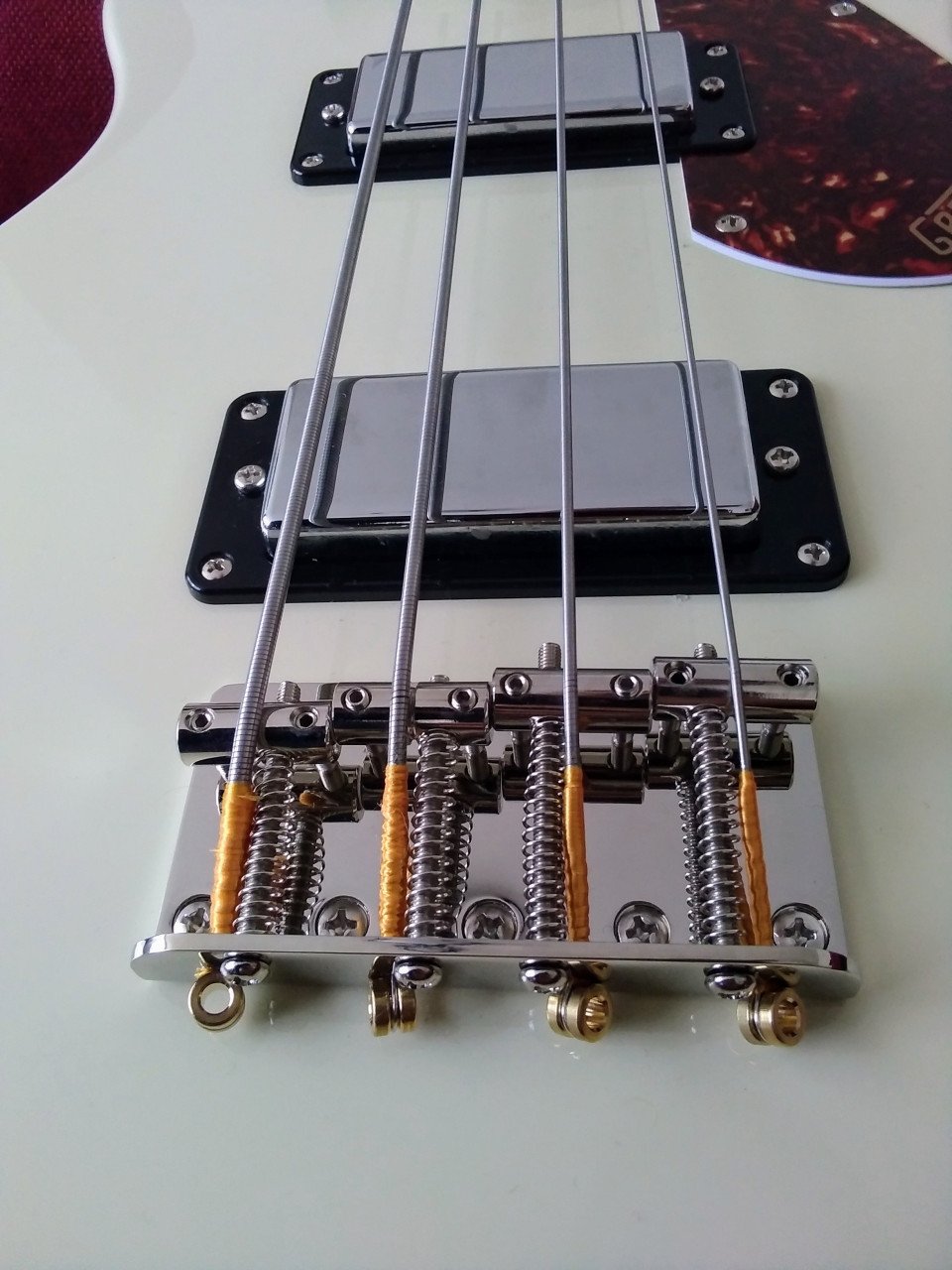 Gretsch Streamliner Jet Club Bass 30" met flatwounds, Z.G.A.N.