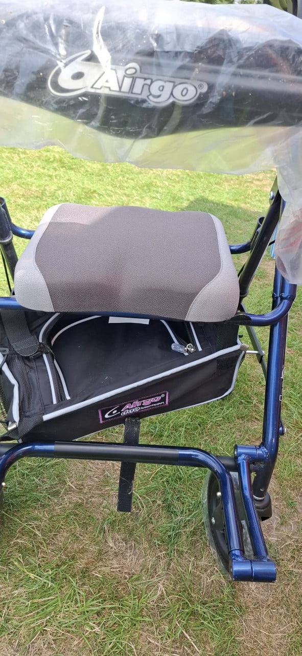 Rollator blauw, ergo seat
