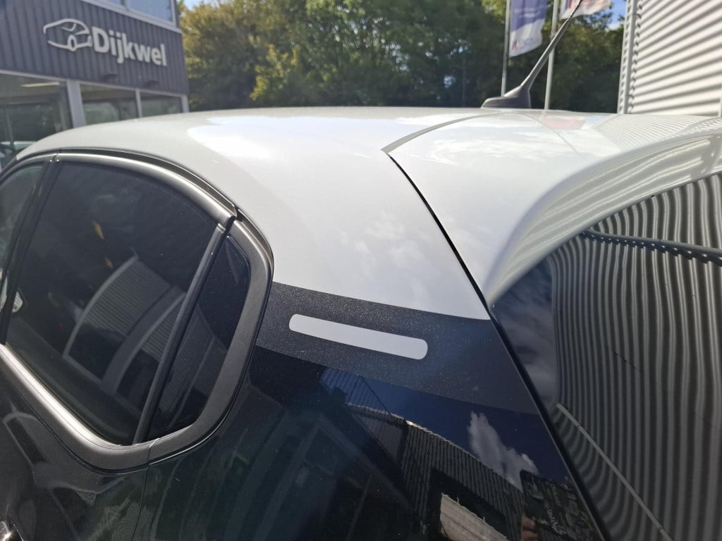 Citroen C3 1.2 feel edition 110 automaat clim/nav/trekhaak