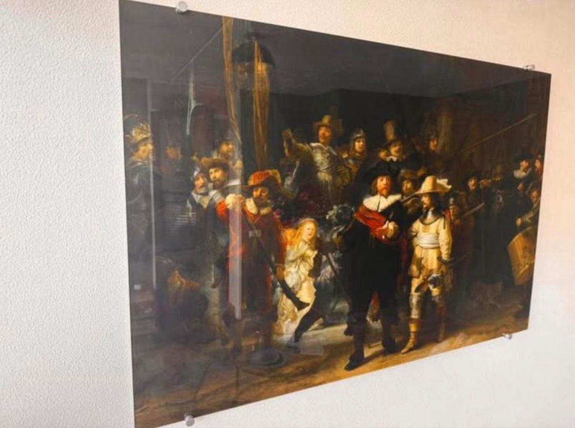 De  nachtwacht op plexiglas