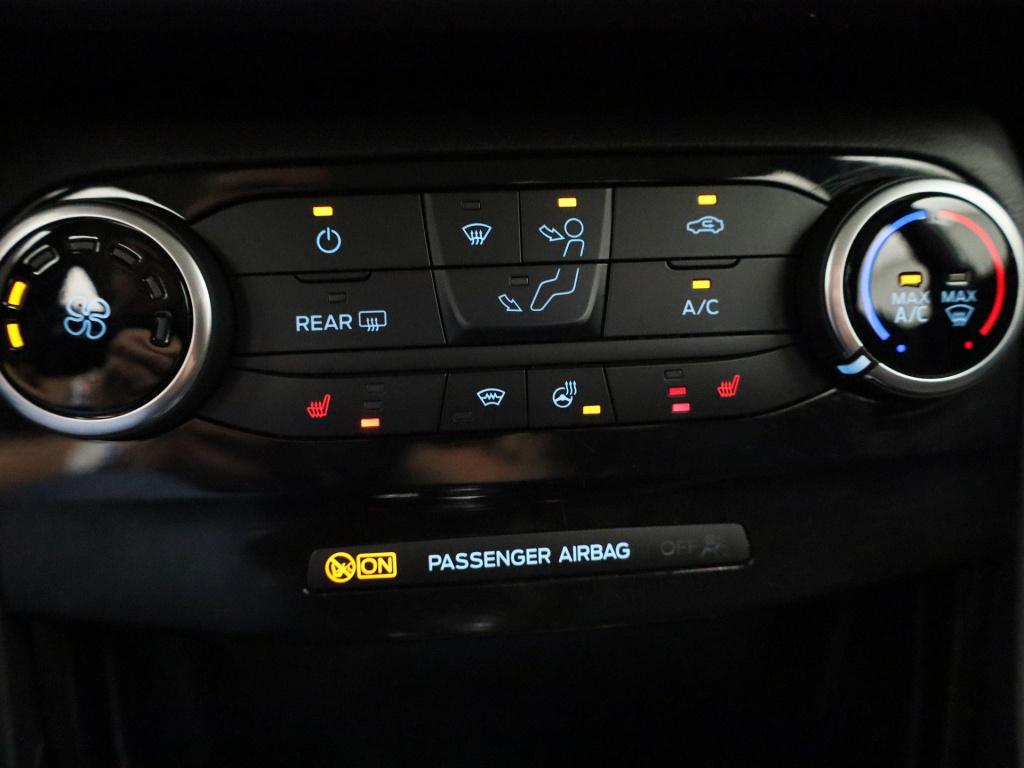 Ford Puma 1.0 ecoboost hybrid titanium | navigatie | stoel/stuur verwarming