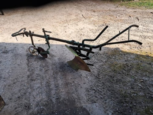 Te koop antieke ploeg