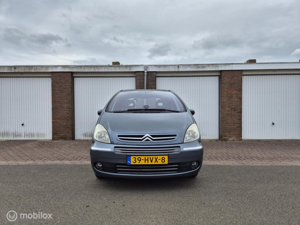 Citroen Xsara Picasso 1.6i-16v tweede eigenaar / airco/ trekhaak / cruiseco