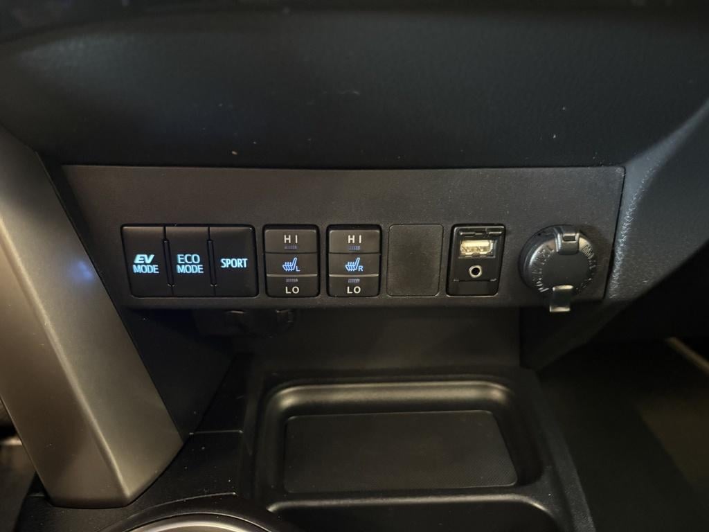 Toyota Rav4 2.5 hybrid awd executive