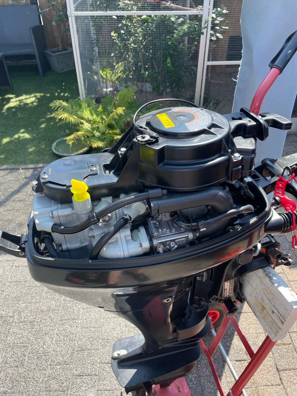 Suzuki 15 pk
