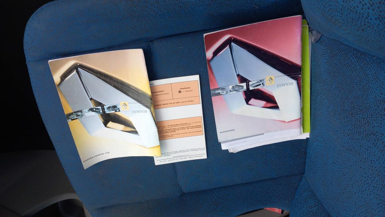 Renault Modus 1.4-16v Expression Luxe bj:2004 airco