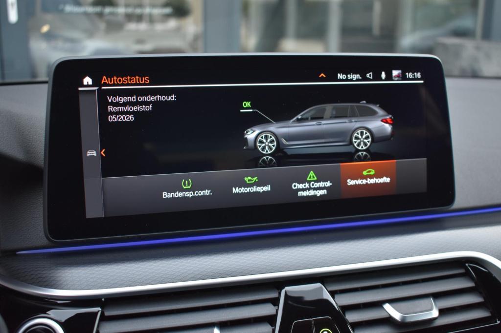 BMW 5 Serie touring 520i m-sport | laserlight | nap | dealer onderhouden | 