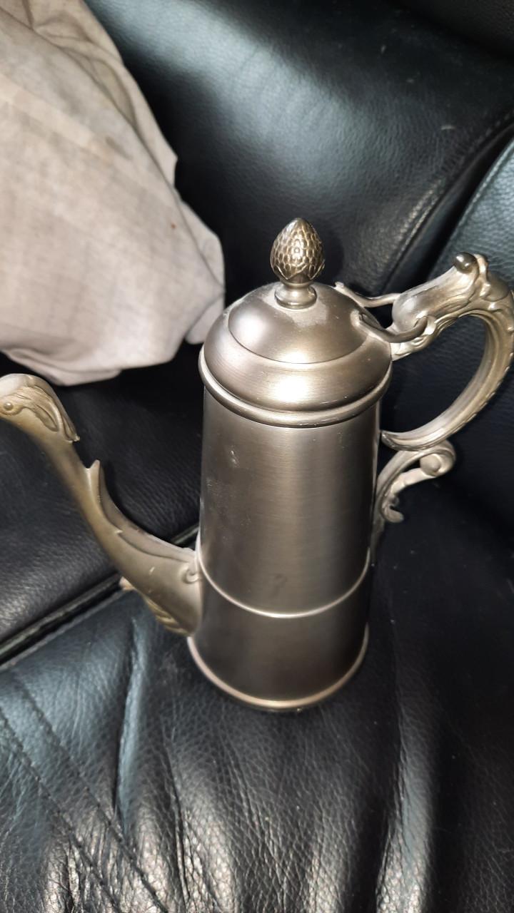 Lotje tin