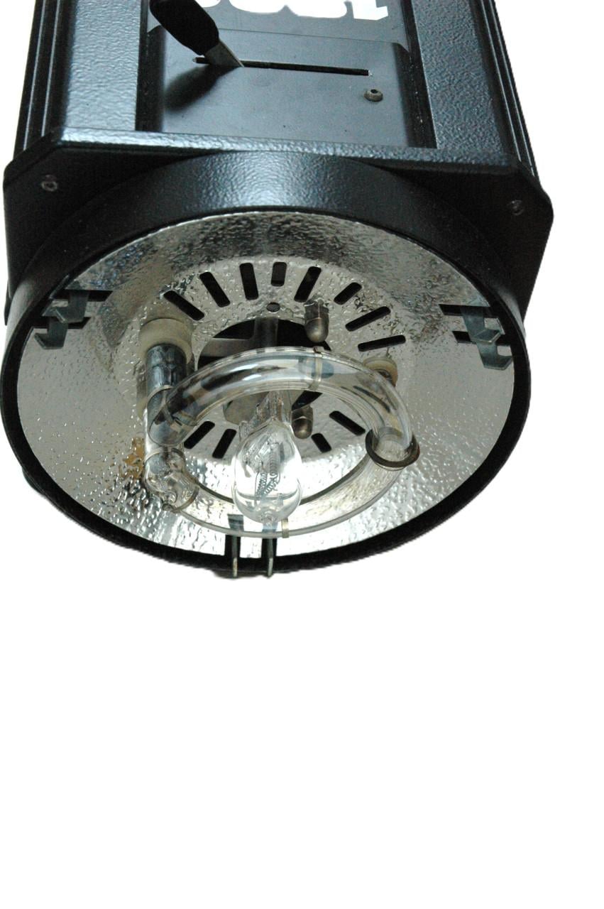 Hensel studio flitser 1800ws.
