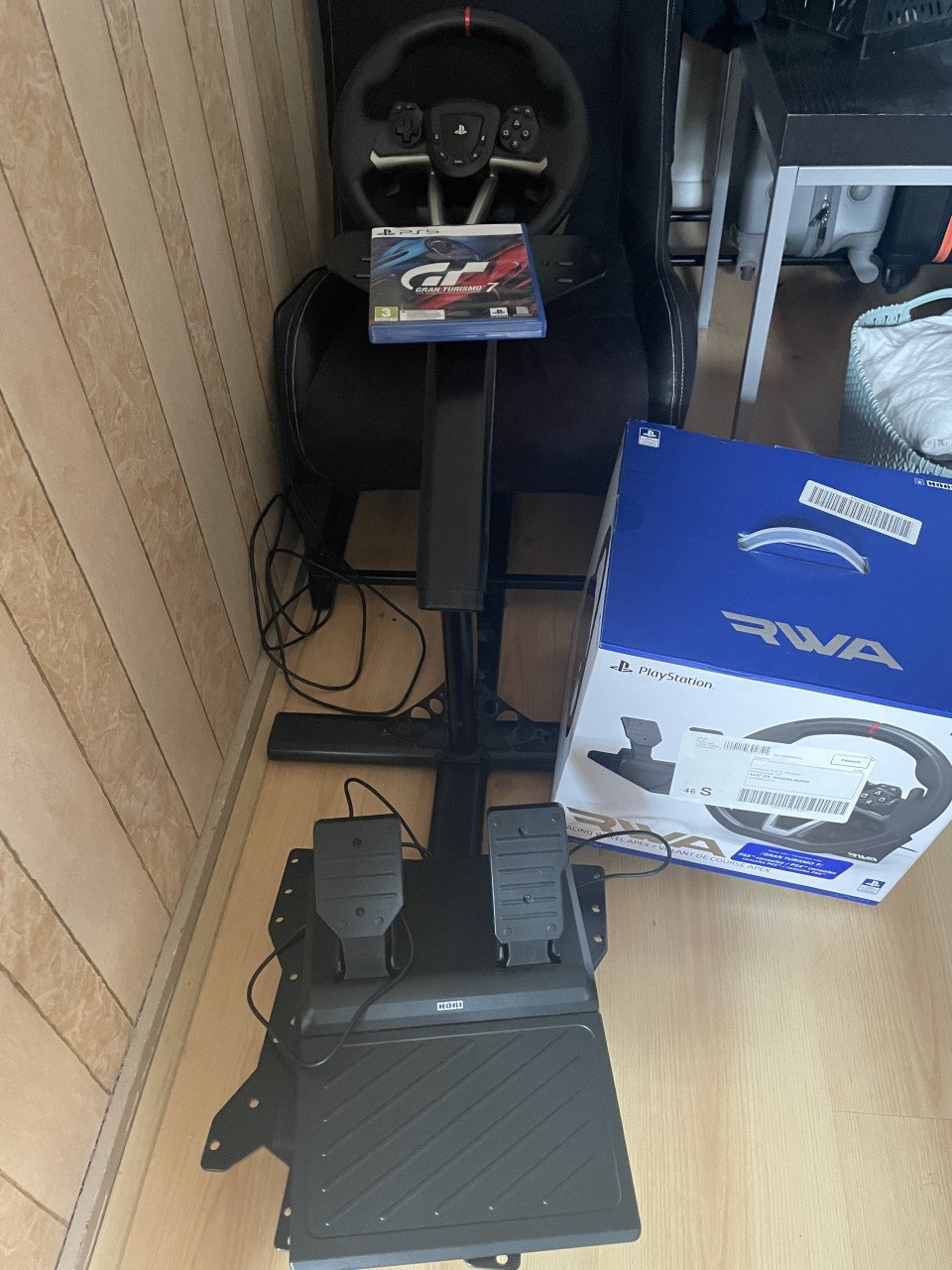 Playseat met race stuur en spel