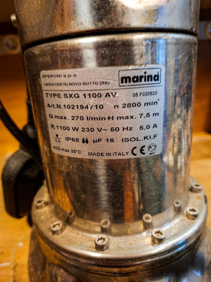 Dompelpomp rvs, 270l/min. met vlotterschakelaar