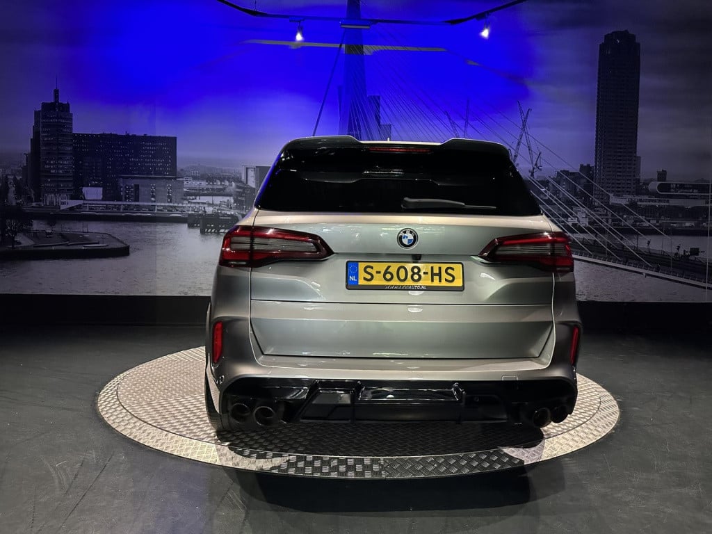 BMW X5 m competition *vossenwheels*carbon*pano*nl auto*