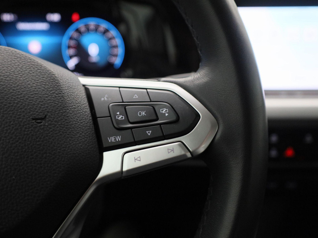 Volkswagen Golf variant 1.0 etsi life | automaat | lmv | parkeer sensoren |
