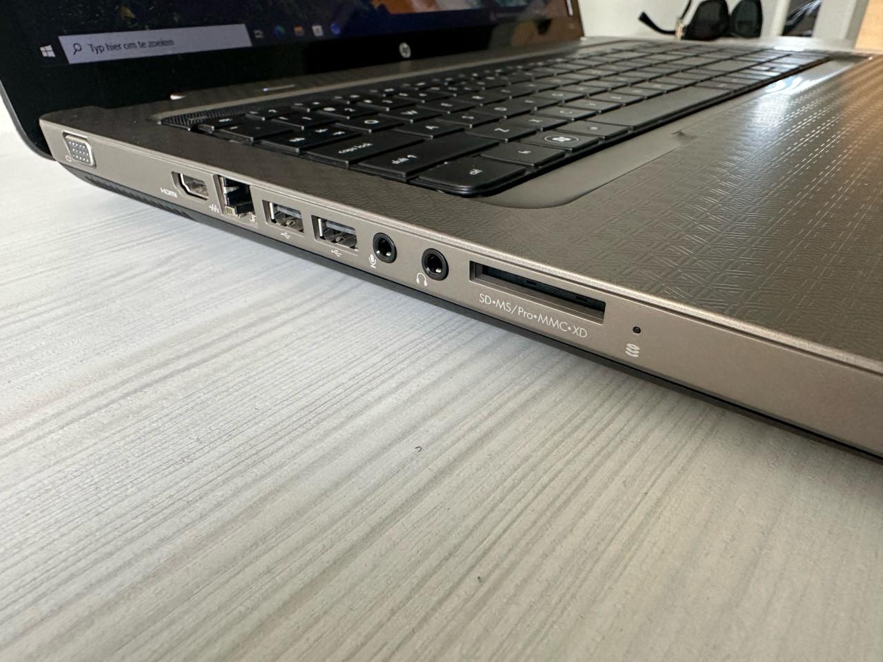 HP laptop 17inch
