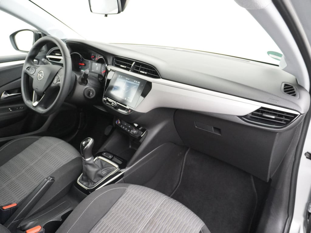 Opel Corsa 1.2 edition | navigatie | cruise control | lm velgen