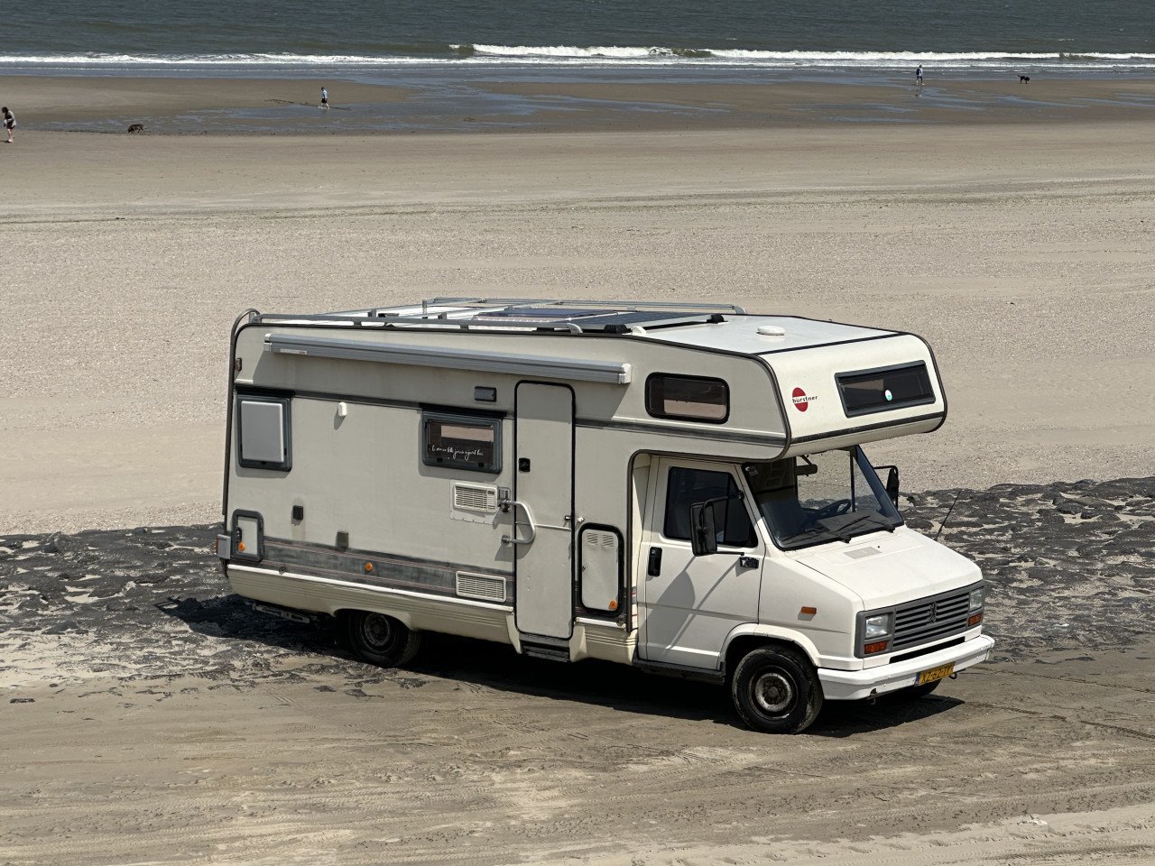 Camper