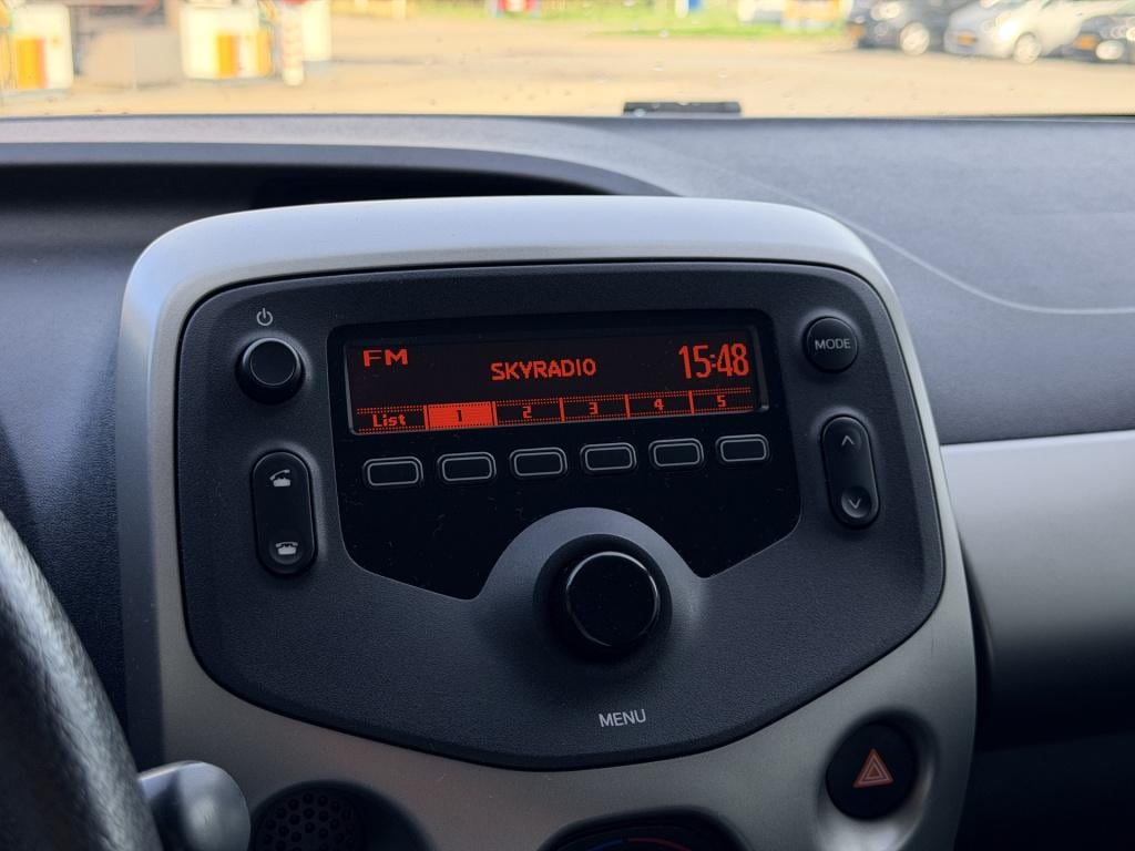 Peugeot 108 1.0 e-vti active | bt | radio | airco