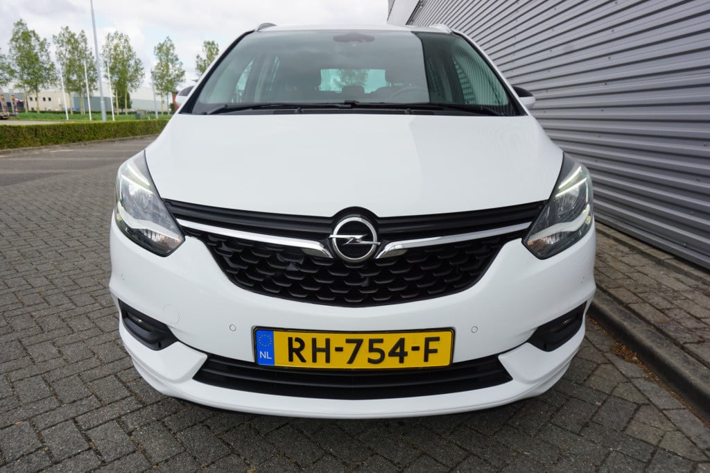 Opel Zafira 1.6 turbo business executive 7p. airco / navi / cruise / elektr