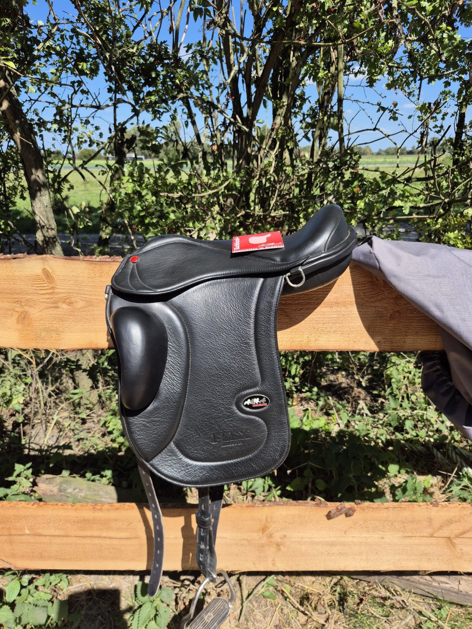 Boomloos Karlslund zadel 17,5 inch