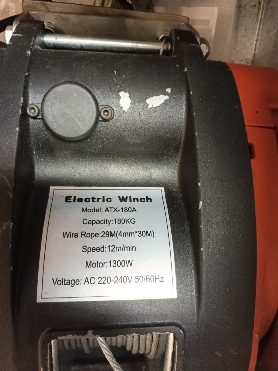 Goed werkende.electrische lier