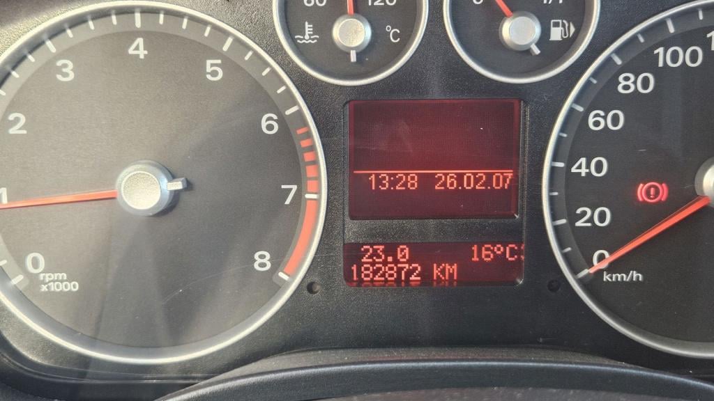 Ford C-max 1.6-16v ghia