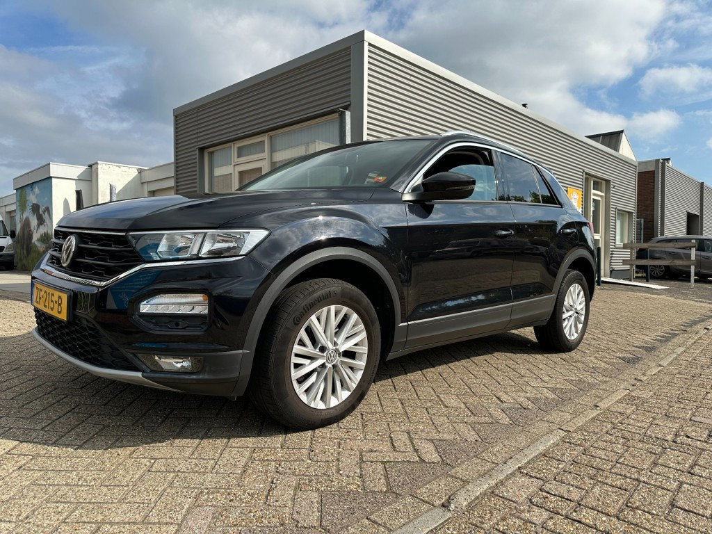 Volkswagen T-roc 1.0 tsi style 1e eigenaar carplay dab+ pdc v+a