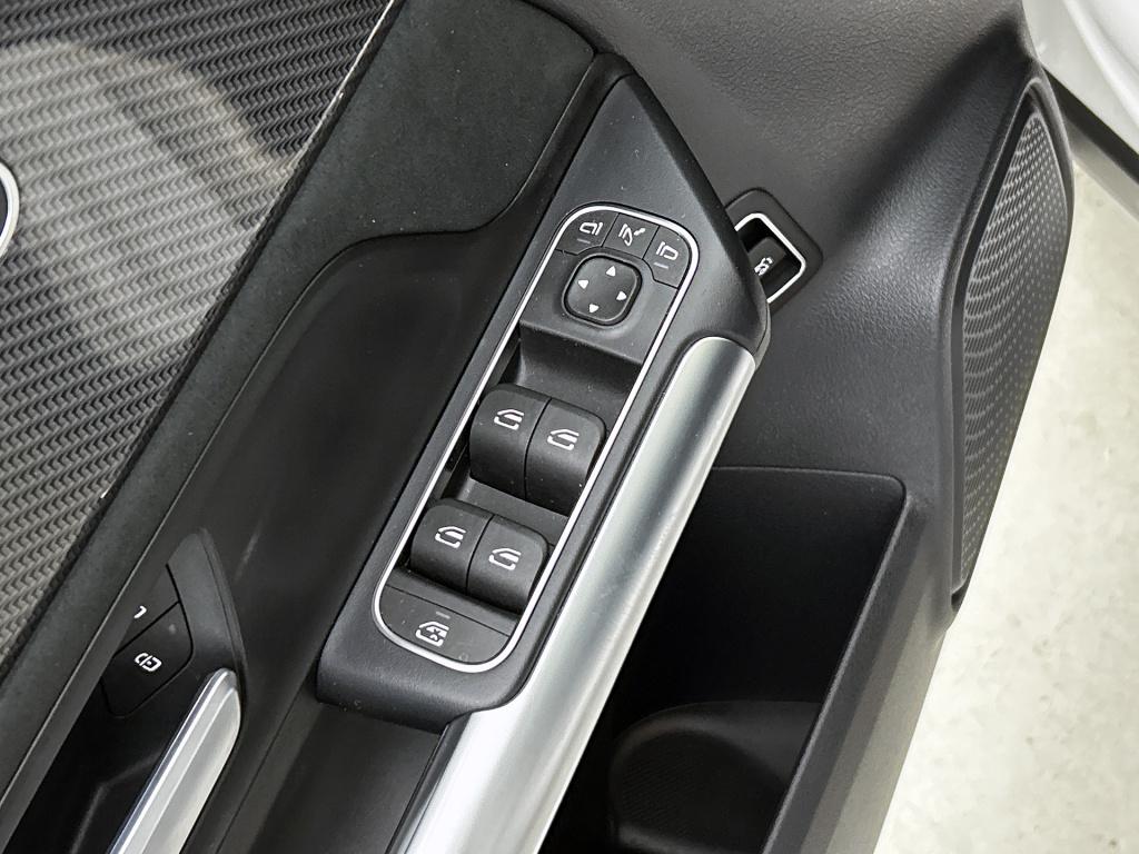 Mercedes-Benz Gla-klasse 250 e amg plug-in hybride amg line | night pakket 