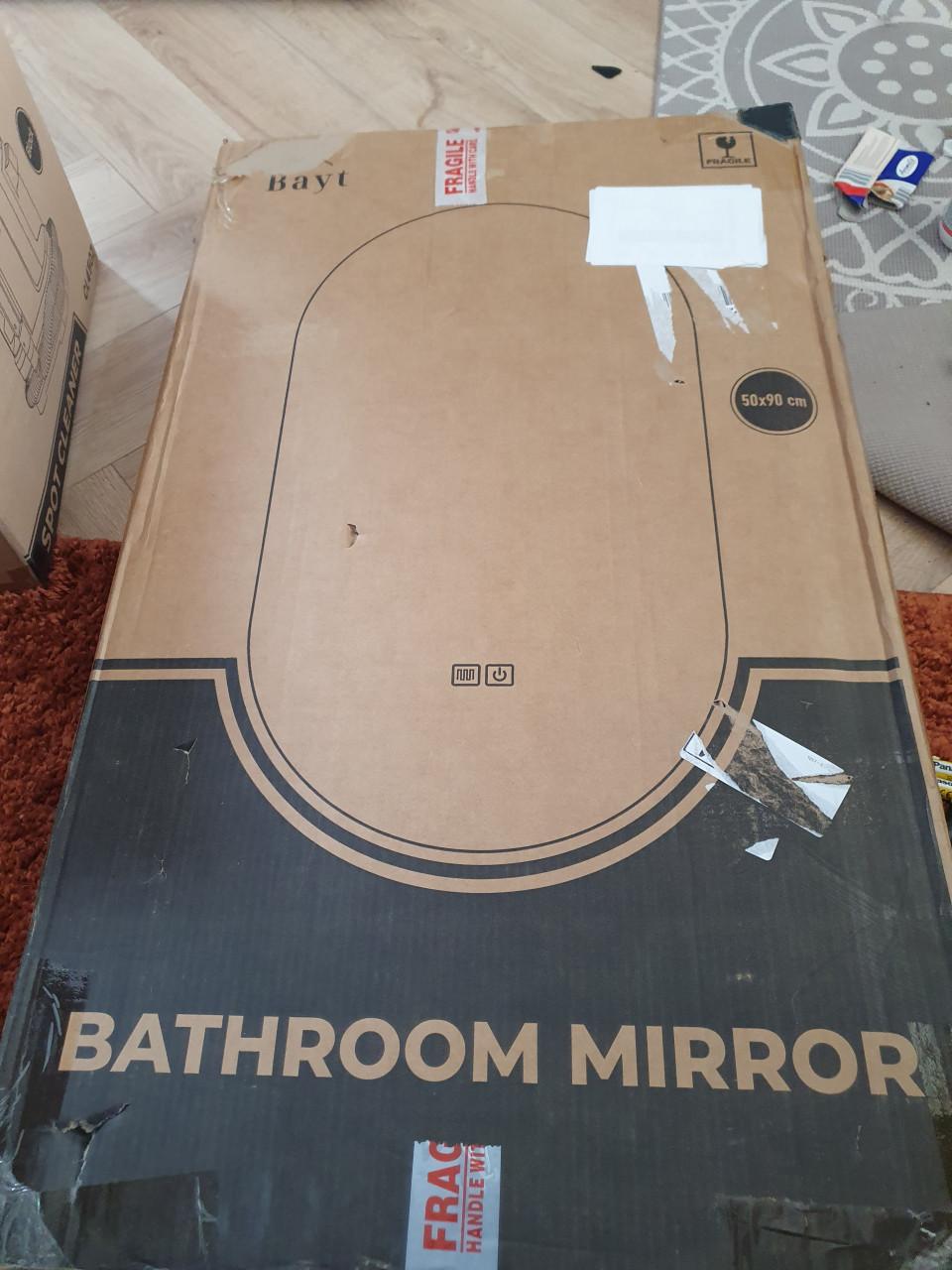 Bayt LED badkamerspiegel ovaal 50x90 anti-condens nieuw