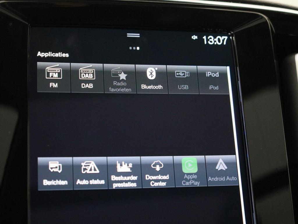 Volvo XC40 1.5 t4 recharge inscription | automaat | panoramadak | apple car