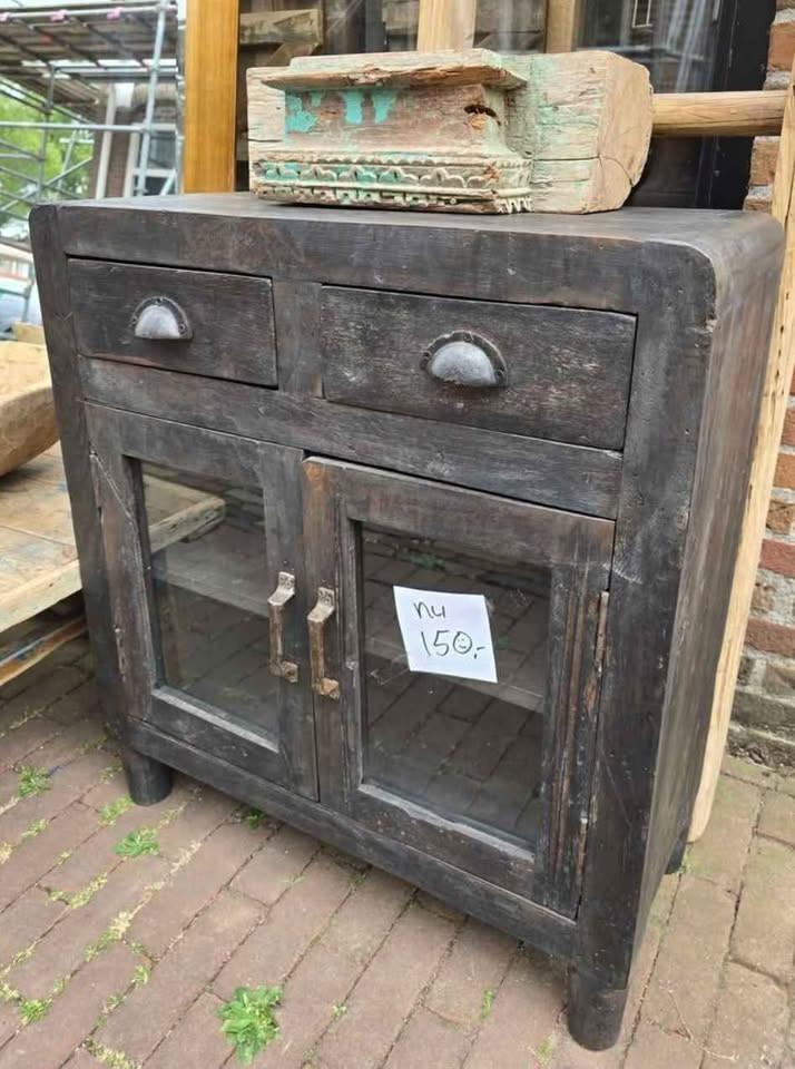 SCHITTERENDE BIJZET/HAL/NACHTKASTJES MET EXTRA KORTING