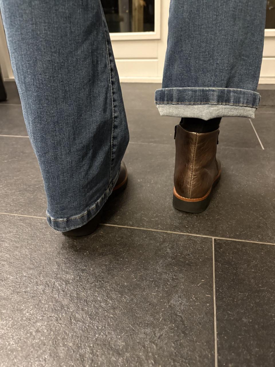 Enkellaarsjes maat 38