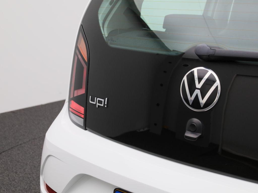 Volkswagen UP! 1.0 | dab | bluetooth | airco | 5-deurs