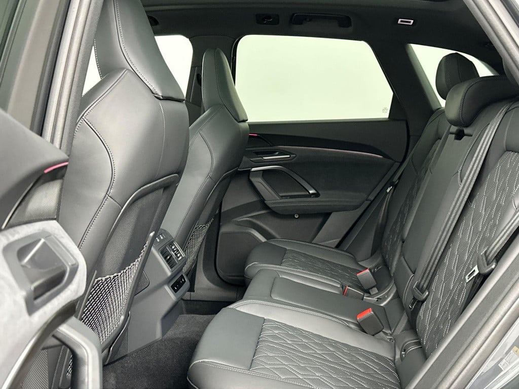 Audi Q5 2.0 tfsi e-hybrid quattro s edition competition